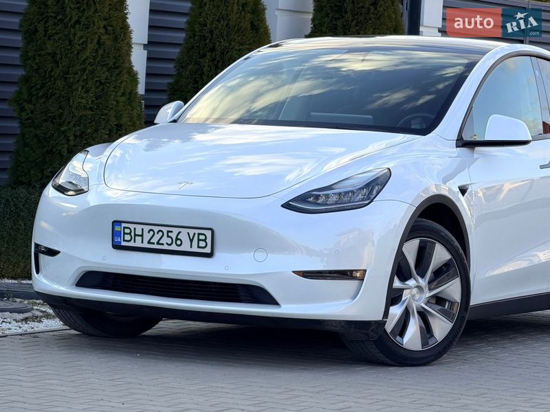 Внедорожник / Кроссовер Tesla Model Y 2022 в Одессе