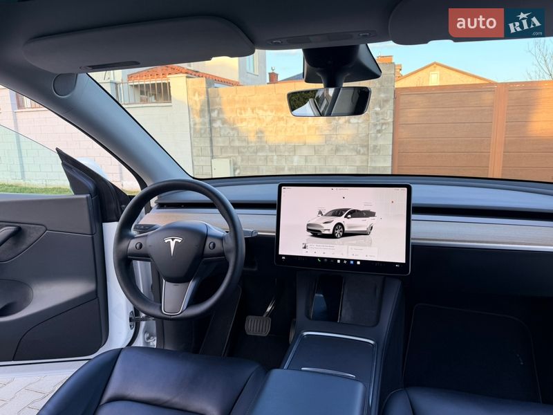 Внедорожник / Кроссовер Tesla Model Y 2022 в Одессе