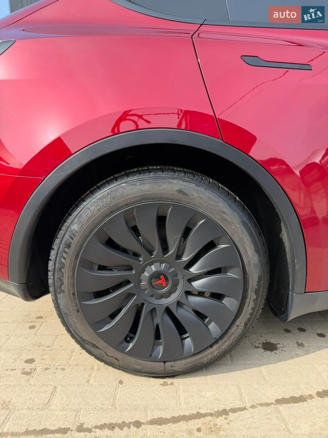 2024 Tesla Model Y - мініатюра 15