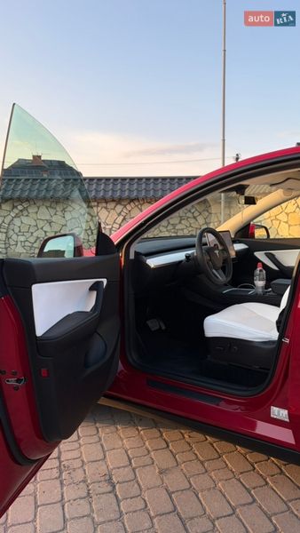 Внедорожник / Кроссовер Tesla Model Y 2022 в Львове фото 11 Внедорожник / Кроссовер Tesla Model Y 2022 в Львове