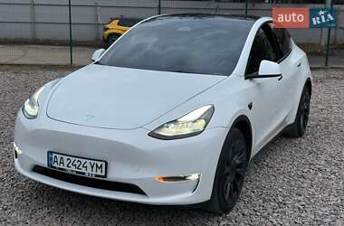 Внедорожник / Кроссовер Tesla Model Y 2023 в Киеве