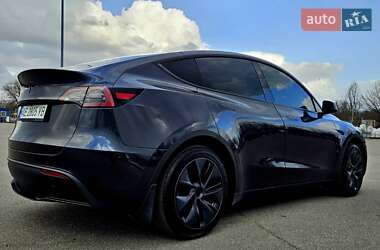 Внедорожник / Кроссовер Tesla Model Y 2024 в Днепре