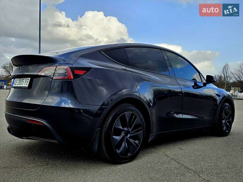 Внедорожник / Кроссовер Tesla Model Y 2024 в Днепре фото 12 Внедорожник / Кроссовер Tesla Model Y 2024 в Днепре