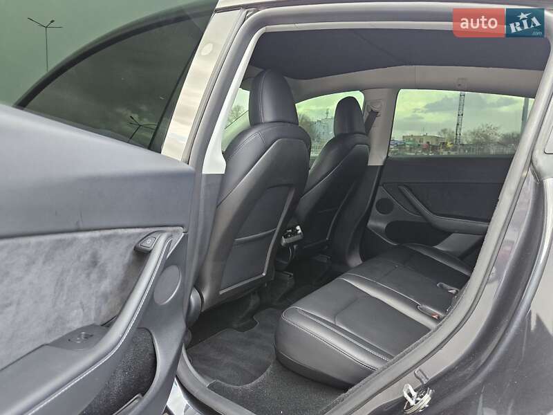 Внедорожник / Кроссовер Tesla Model Y 2024 в Днепре фото 28 Внедорожник / Кроссовер Tesla Model Y 2024 в Днепре