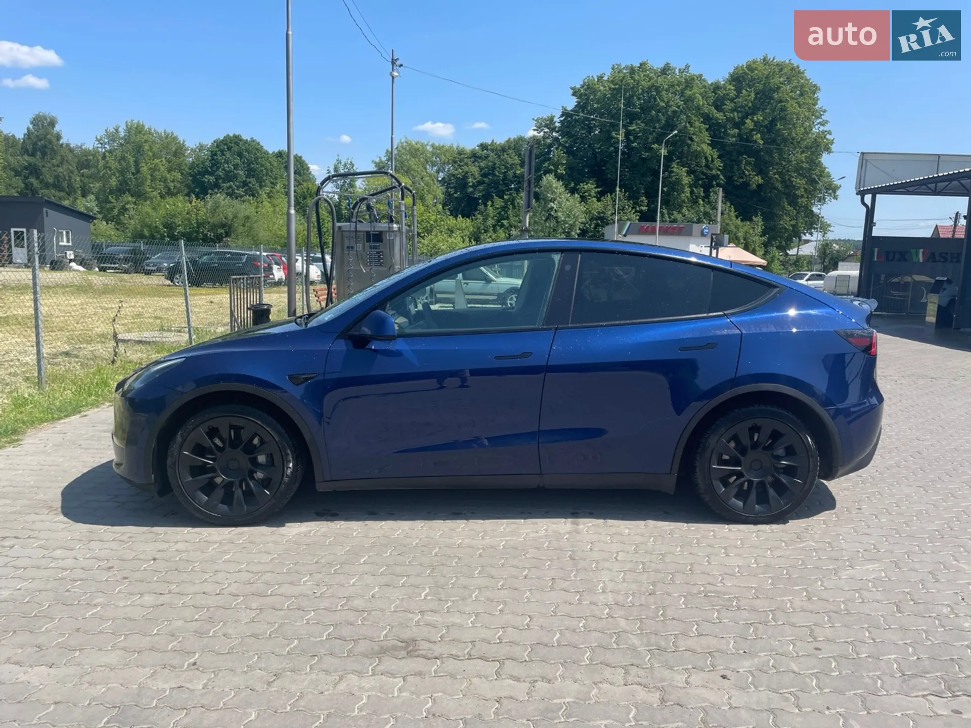 2021 Tesla Model Y - мініатюра 3