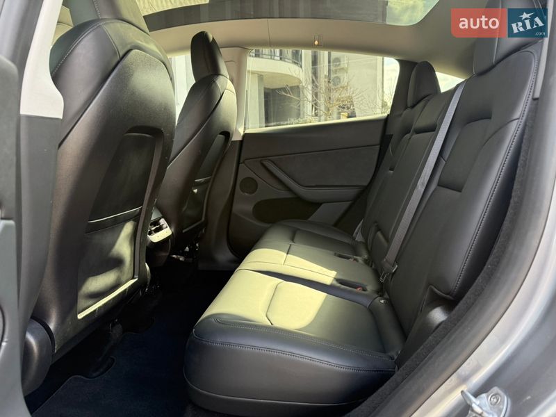 Позашляховик / Кросовер Tesla Model Y 2023 в Стрию фото 56 Позашляховик / Кросовер Tesla Model Y 2023 в Стрию