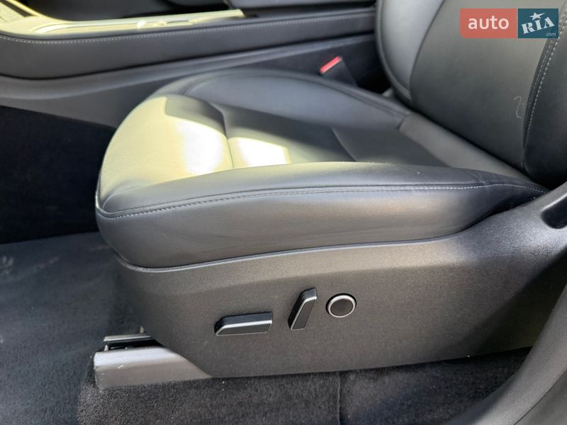 Позашляховик / Кросовер Tesla Model Y 2023 в Стрию фото 60 Позашляховик / Кросовер Tesla Model Y 2023 в Стрию