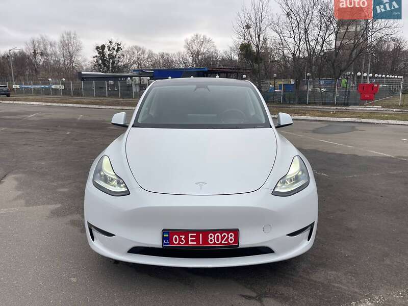 Позашляховик / Кросовер Tesla Model Y 2023 в Києві фото 7 Позашляховик / Кросовер Tesla Model Y 2023 в Києві