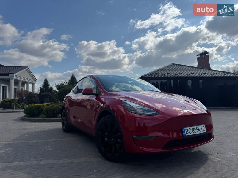 Внедорожник / Кроссовер Tesla Model Y 2023 в Стрые