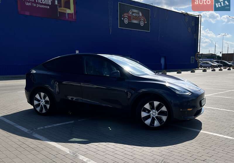 Внедорожник / Кроссовер Tesla Model Y 2021 в Виннице