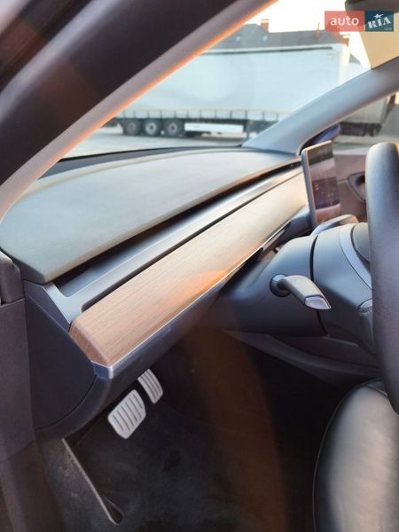 Внедорожник / Кроссовер Tesla Model Y 2021 в Львове фото 34 Внедорожник / Кроссовер Tesla Model Y 2021 в Львове