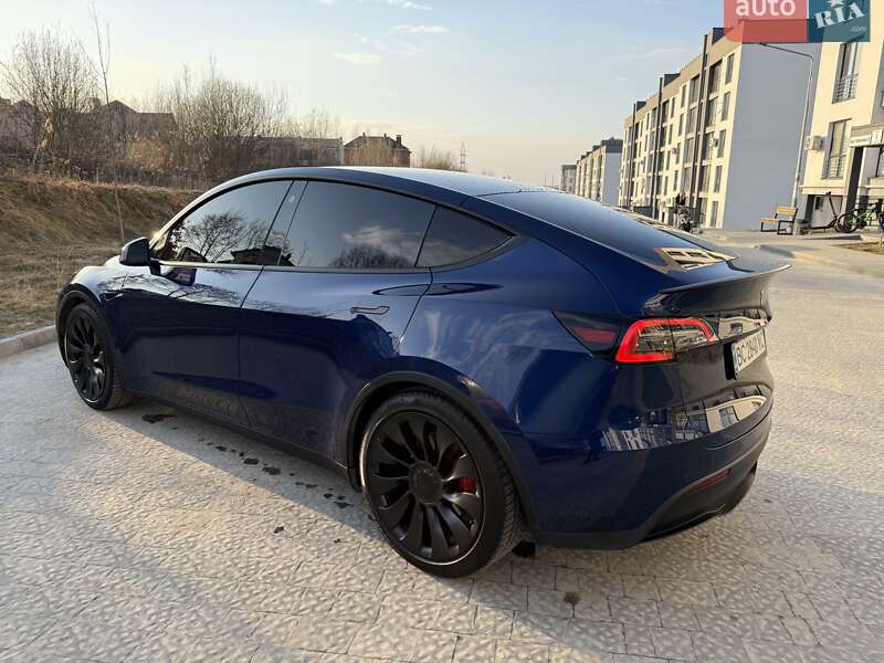 Внедорожник / Кроссовер Tesla Model Y 2021 в Львове фото 2 Внедорожник / Кроссовер Tesla Model Y 2021 в Львове