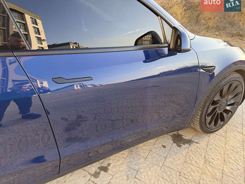Внедорожник / Кроссовер Tesla Model Y 2021 в Львове фото 25 Внедорожник / Кроссовер Tesla Model Y 2021 в Львове