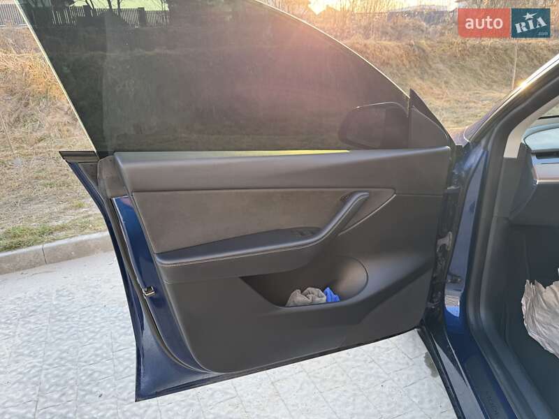 Внедорожник / Кроссовер Tesla Model Y 2021 в Львове фото 67 Внедорожник / Кроссовер Tesla Model Y 2021 в Львове