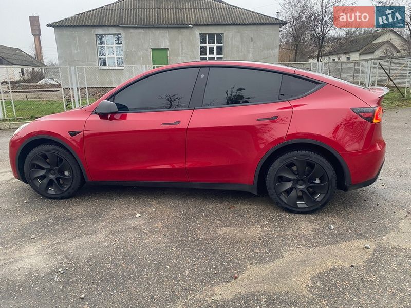 Внедорожник / Кроссовер Tesla Model Y 2022 в Тараще фото 9 Внедорожник / Кроссовер Tesla Model Y 2022 в Тараще