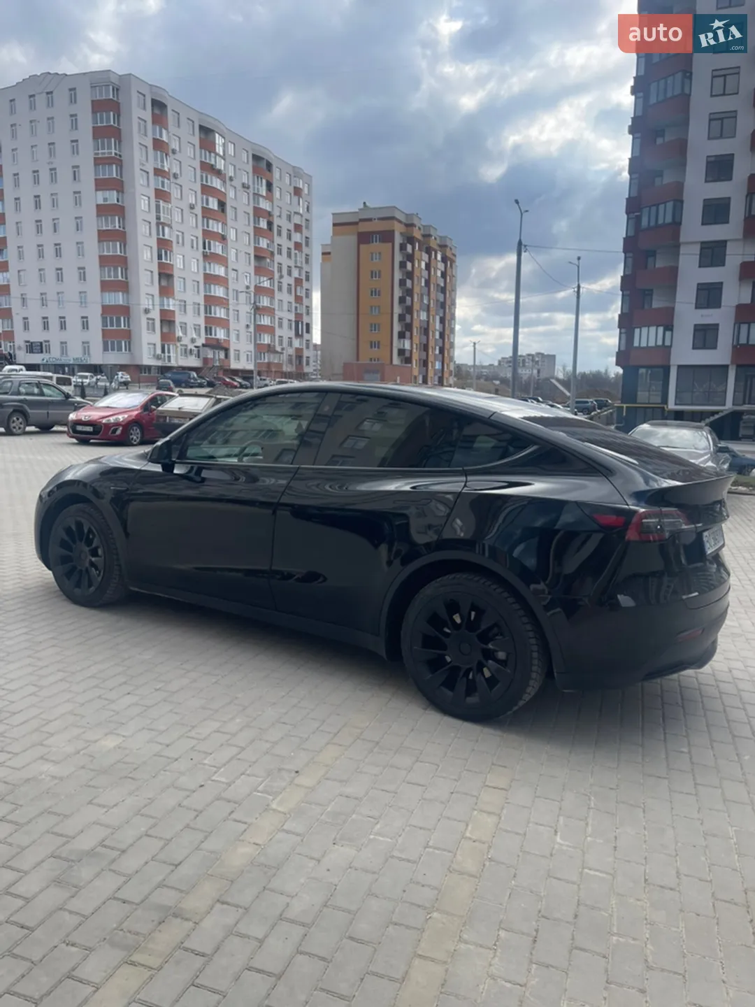 2022 Tesla Model Y - мініатюра 16