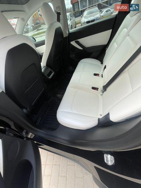 Внедорожник / Кроссовер Tesla Model Y 2022 в Тернополе фото 32 Внедорожник / Кроссовер Tesla Model Y 2022 в Тернополе