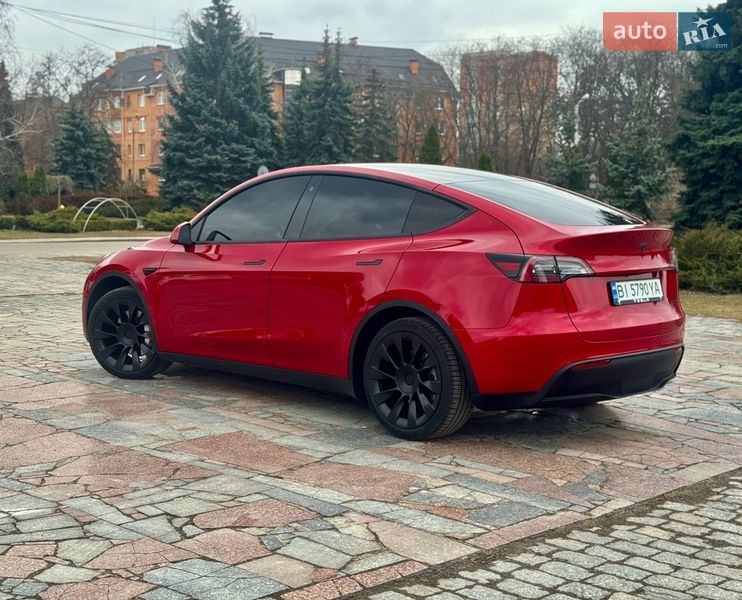 Внедорожник / Кроссовер Tesla Model Y 2021 в Кременчуге