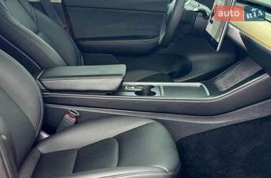 Внедорожник / Кроссовер Tesla Model Y 2021 в Кременчуге