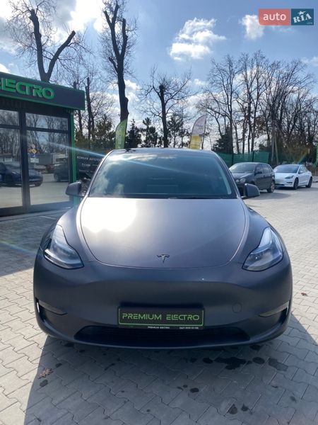 Внедорожник / Кроссовер Tesla Model Y 2023 в Киеве