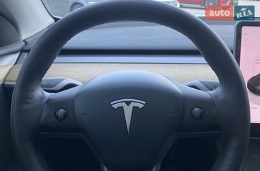 Внедорожник / Кроссовер Tesla Model Y 2023 в Киеве