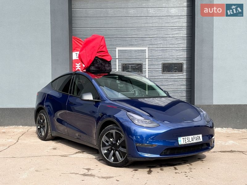 Tesla Model Y 2021