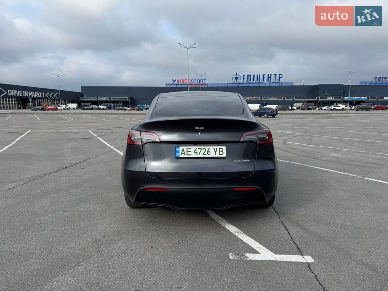 Внедорожник / Кроссовер Tesla Model Y 2024 в Днепре