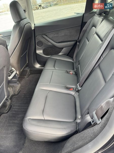 Внедорожник / Кроссовер Tesla Model Y 2024 в Днепре