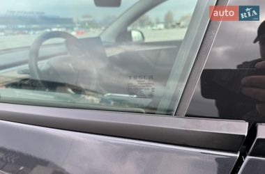 Позашляховик / Кросовер Tesla Model Y 2024 в Дніпрі