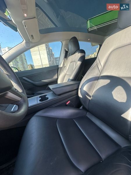 Внедорожник / Кроссовер Tesla Model Y 2022 в Житомире