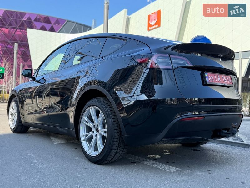 Внедорожник / Кроссовер Tesla Model Y 2023 в Киеве фото 13 Внедорожник / Кроссовер Tesla Model Y 2023 в Киеве
