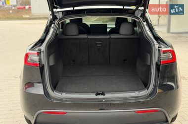 Внедорожник / Кроссовер Tesla Model Y 2020 в Луцке
