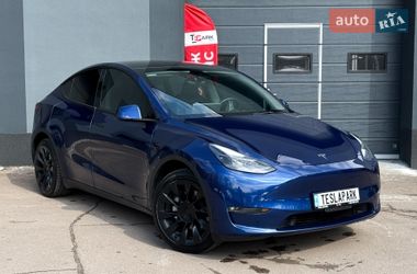 Внедорожник / Кроссовер Tesla Model Y 2023 в Киеве