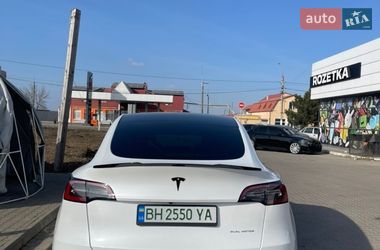 Внедорожник / Кроссовер Tesla Model Y 2021 в Черноморске