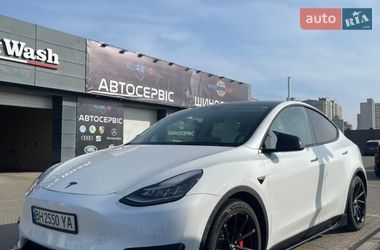 Внедорожник / Кроссовер Tesla Model Y 2021 в Черноморске
