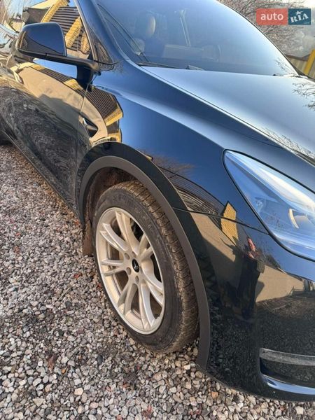 Внедорожник / Кроссовер Tesla Model Y 2023 в Харькове
