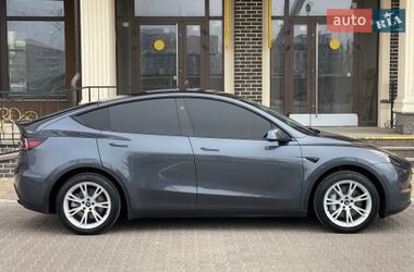 Позашляховик / Кросовер Tesla Model Y 2023 в Києві