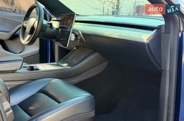 Внедорожник / Кроссовер Tesla Model Y 2021 в Виннице