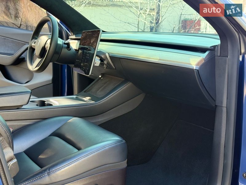 Позашляховик / Кросовер Tesla Model Y 2021 в Вінниці фото 27 Позашляховик / Кросовер Tesla Model Y 2021 в Вінниці