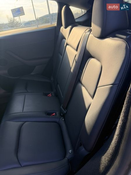 Внедорожник / Кроссовер Tesla Model Y 2024 в Буче