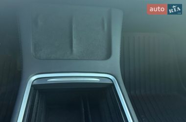 Внедорожник / Кроссовер Tesla Model Y 2024 в Буче