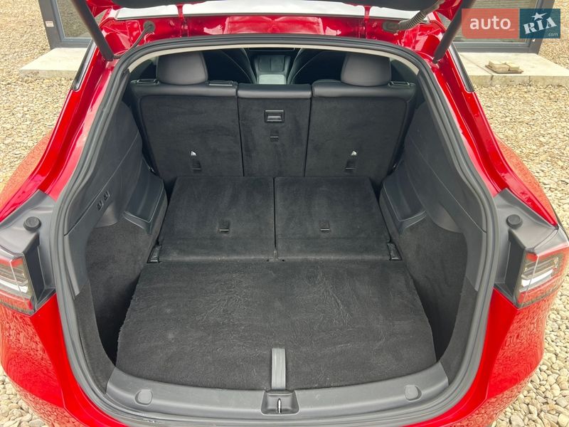 Позашляховик / Кросовер Tesla Model Y 2021 в Львові фото 17 Позашляховик / Кросовер Tesla Model Y 2021 в Львові