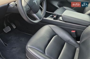 Внедорожник / Кроссовер Tesla Model Y 2020 в Львове