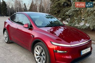 Внедорожник / Кроссовер Tesla Model Y 2025 в Харькове