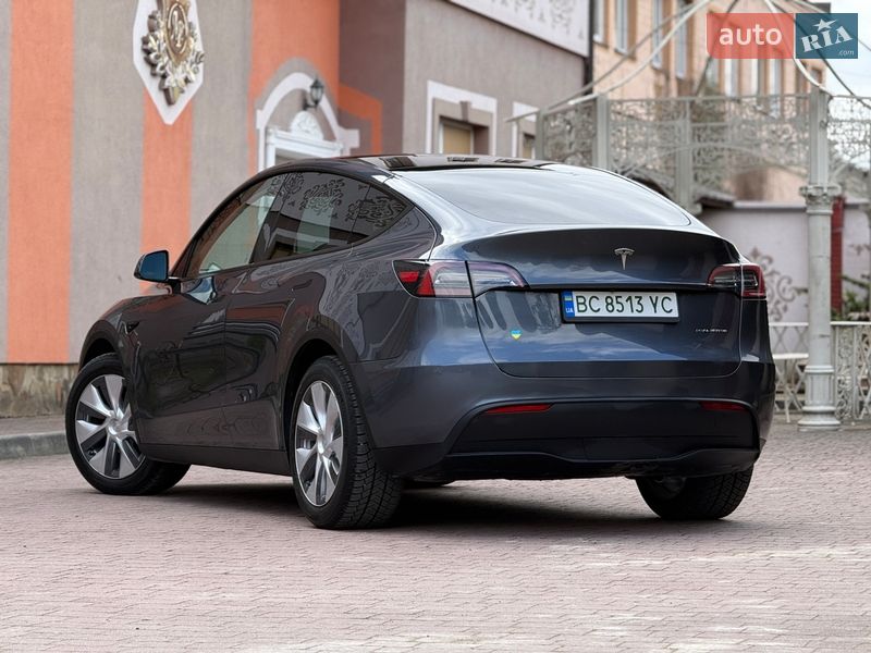 Внедорожник / Кроссовер Tesla Model Y 2022 в Стрые