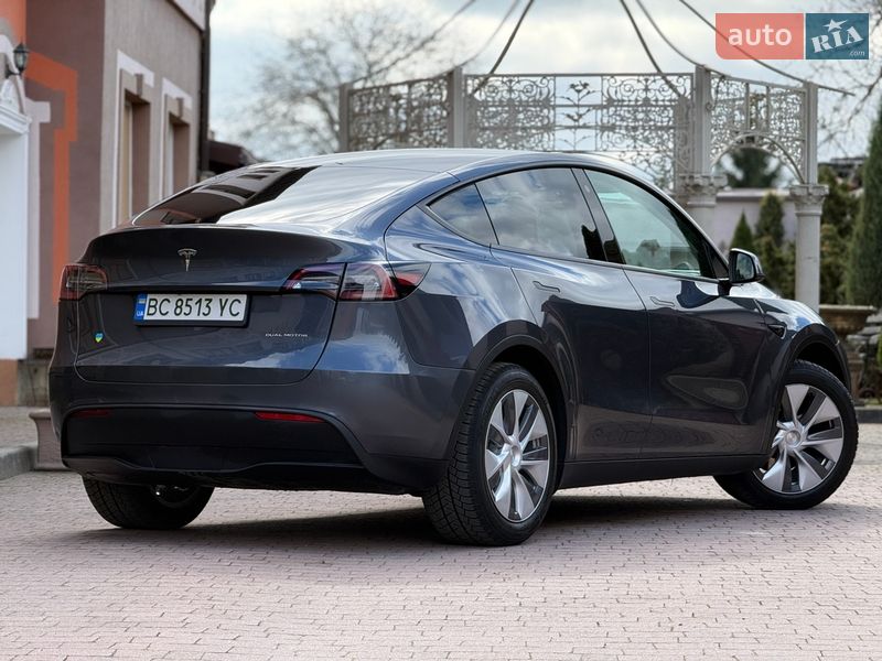 Внедорожник / Кроссовер Tesla Model Y 2022 в Стрые