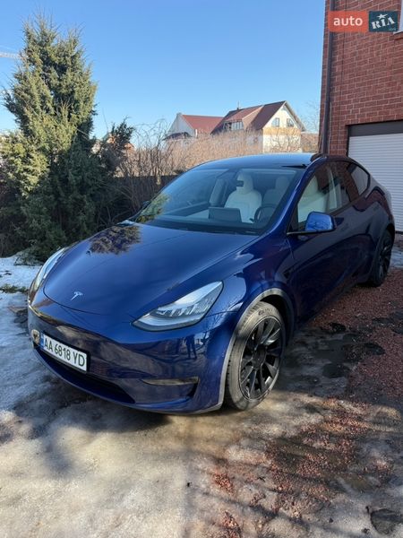 Tesla Model Y 2020