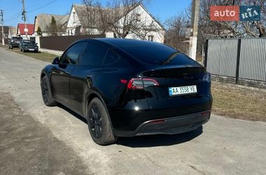 Внедорожник / Кроссовер Tesla Model Y 2023 в Киеве