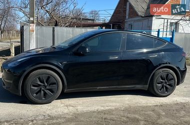 Внедорожник / Кроссовер Tesla Model Y 2023 в Киеве