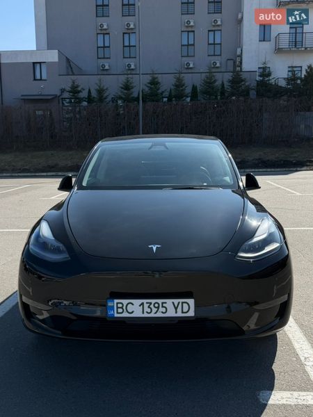 Позашляховик / Кросовер Tesla Model Y 2024 в Львові